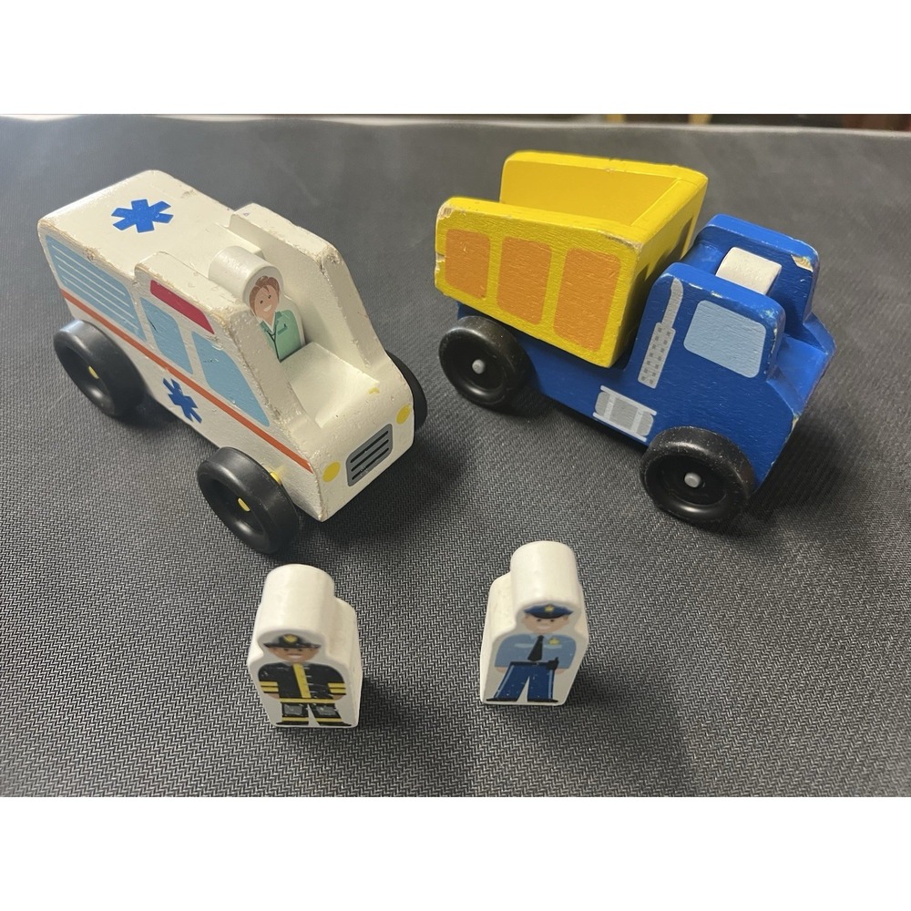 Melissa & Doug Emergency Vehicle Wooden Play Set With 2 Vehicles, 4 Play Figures